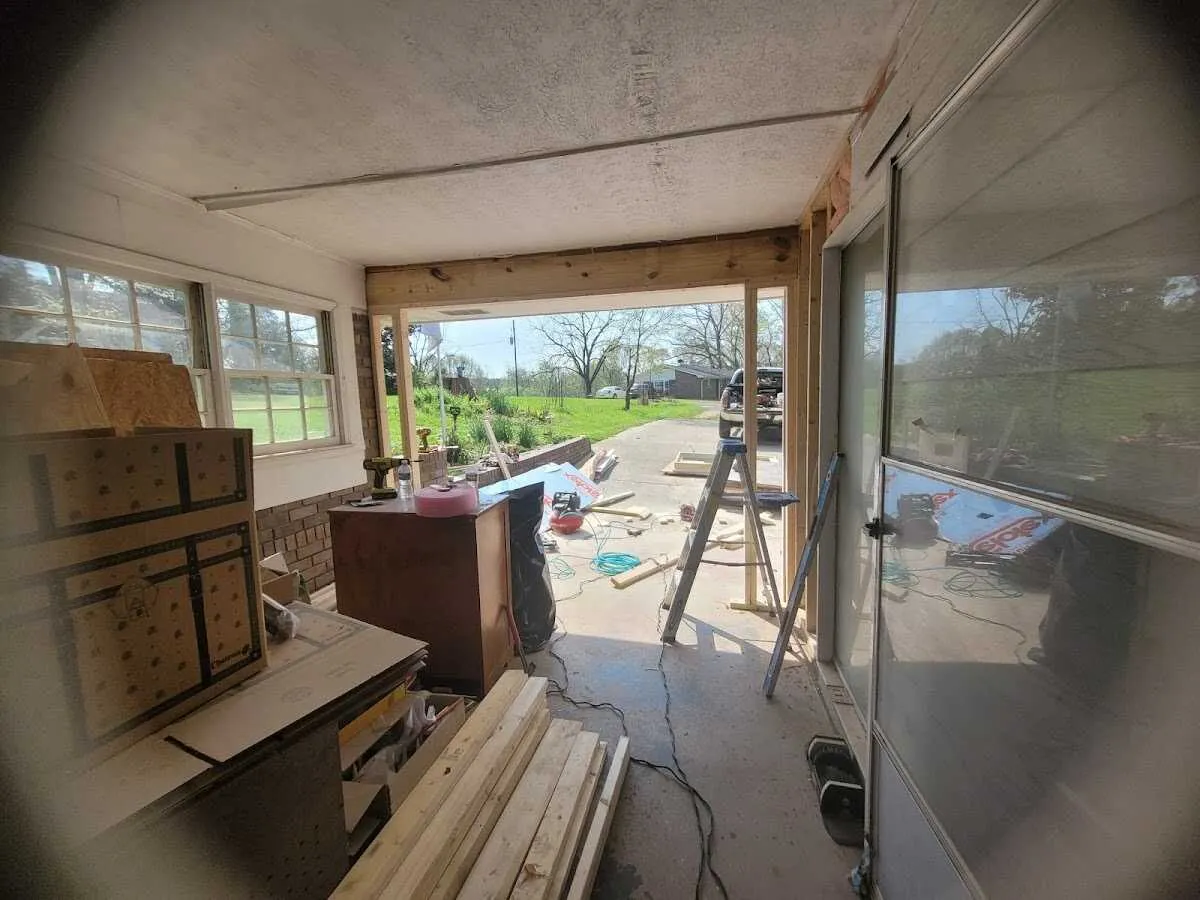 Air movers and dehumidifier for Water Mitigation Services in North Augusta